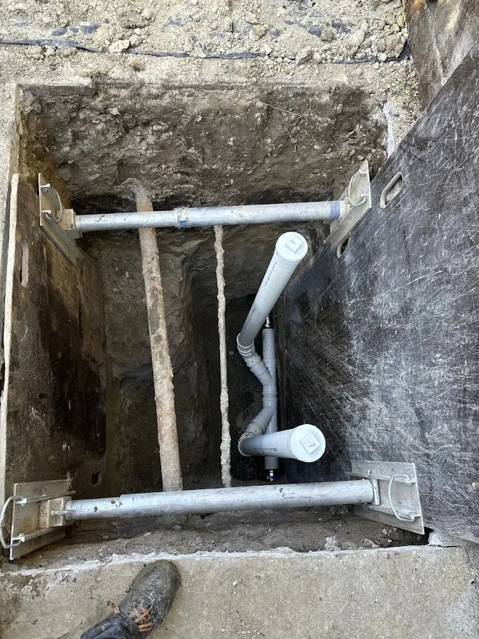 Experienced plumber completing Backflow Testing work in Hooper